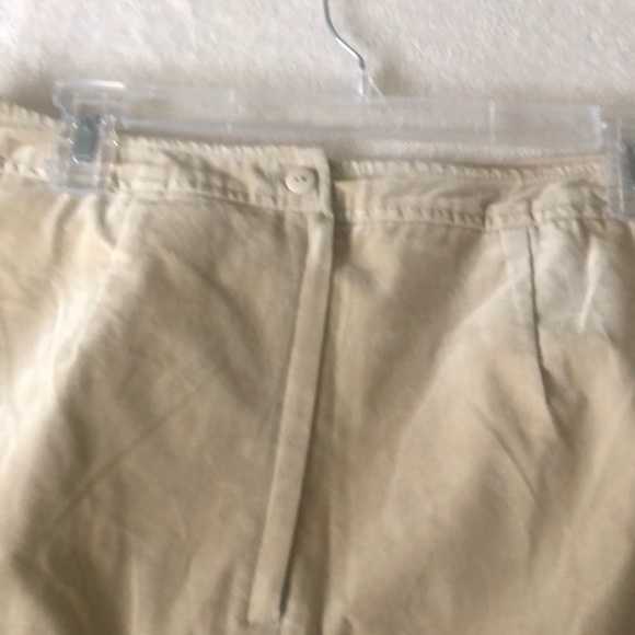 Skirt - Picture 3 of 3